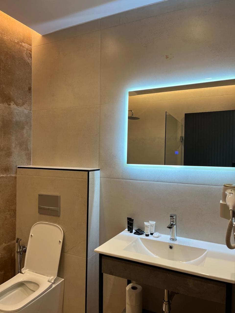 North Alb Hotel Shkodër Dış mekan fotoğraf